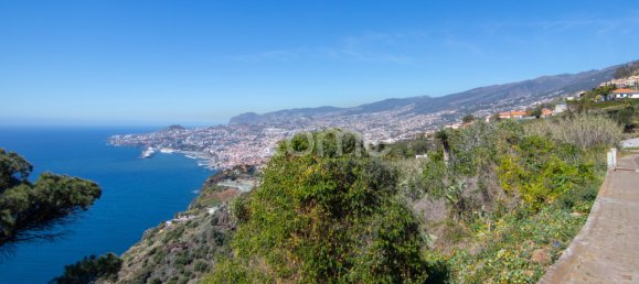 Land in Funchal, Portugal No. 89998 2