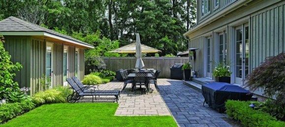 4 bedrooms House in Burlington, Canada No. 966 5