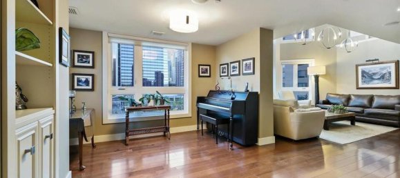 3 bedrooms Condo in Alberta, Canada No. 207 11