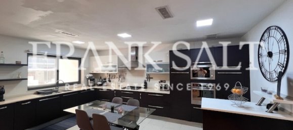 3 bedrooms Maisonette in Swieqi, Malta No. 5196 7