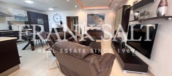 3 bedrooms Maisonette in Swieqi, Malta No. 5196 3