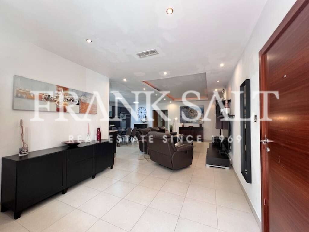 3 bedrooms Maisonette in Swieqi, Malta No. 5196
