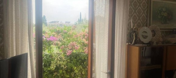 5 bedrooms Villa in Toscolano Maderno, Italy No. 332167 14