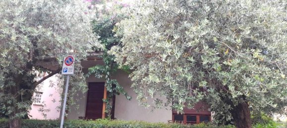 5 bedrooms Villa in Toscolano Maderno, Italy No. 332167 2