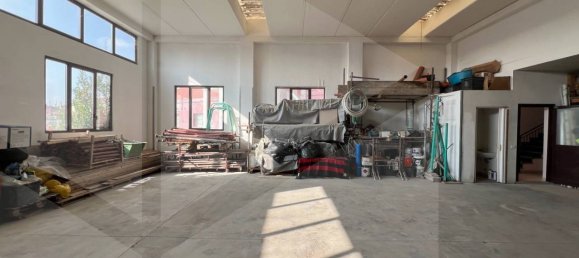 1 room Warehouse in Brugherio, Italy No. 28960 5