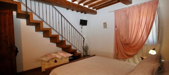 Villa T3 em Volterra, Italy N.º 370946 11