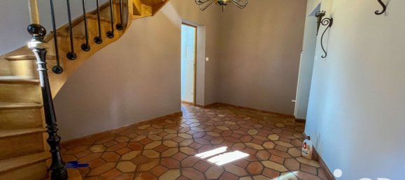 4 bedrooms House in Villeselve, France No. 228449 10