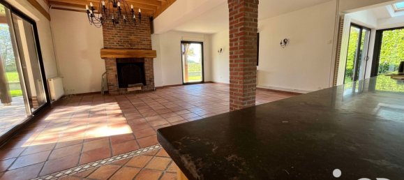 4 bedrooms House in Villeselve, France No. 228449 4