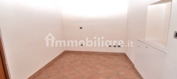 1 Schlafzimmer Haus in Verona, Italy, Nr. 277282 12