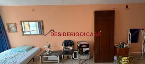 4-Zimmer Wohnung in Palermo, Italy, Nr. 262457 7