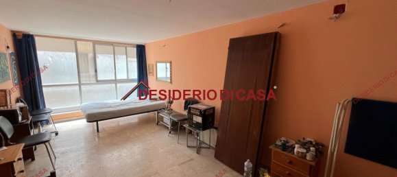 4-Zimmer Wohnung in Palermo, Italy, Nr. 262457 3
