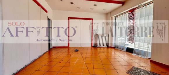 60m² Commercial property in Alessandria, Italy No. 58663 2