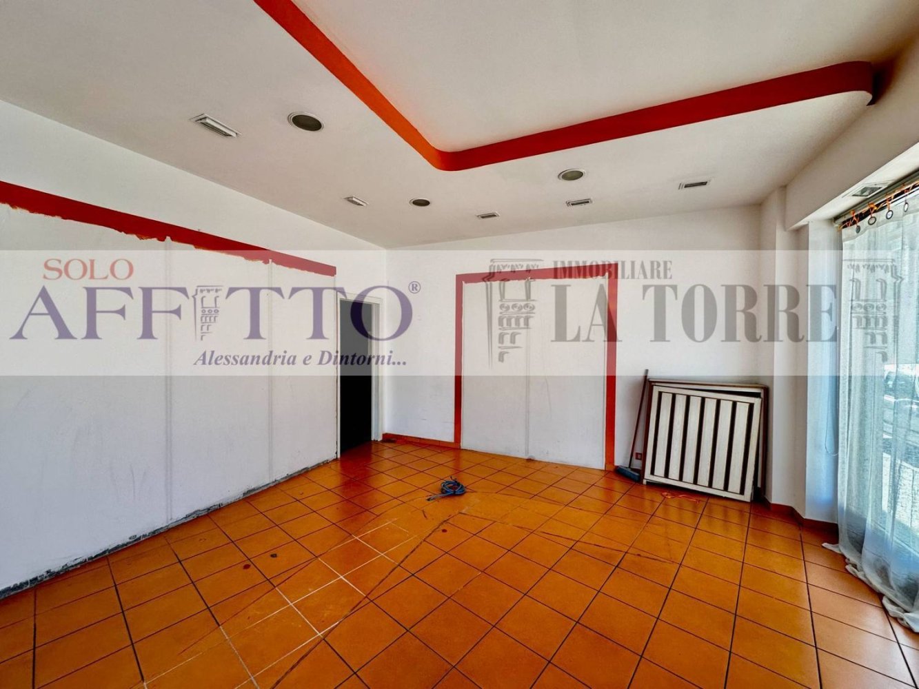 60m² Commercial property in Alessandria, Italy No. 58663