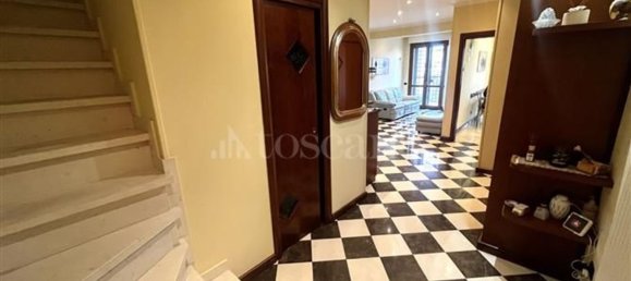 4-Zimmer Wohnung in Rome, Italy, Nr. 203937 4