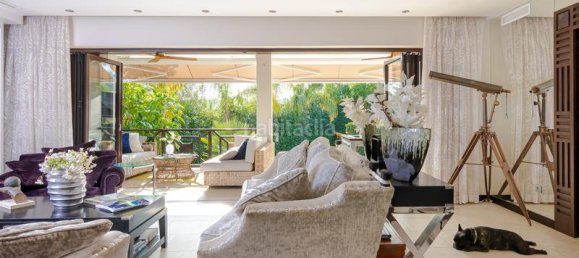 4 Schlafzimmer Villa in Marbella, Spain, Nr. 121243 32