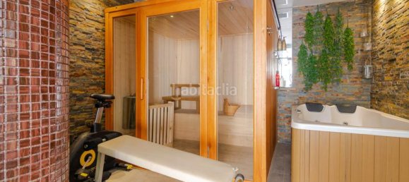 4 Schlafzimmer Villa in Marbella, Spain, Nr. 121243 36