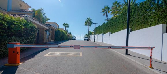 4 Schlafzimmer Villa in Marbella, Spain, Nr. 121243 34