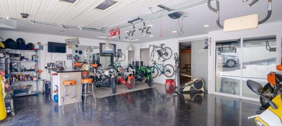 4 Schlafzimmer Villa in Marbella, Spain, Nr. 121243 22