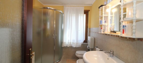 6 bedrooms House in Brogliano, Italy No. 352561 13