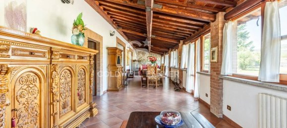 6 bedrooms House in Todi, Italy No. 332819 5