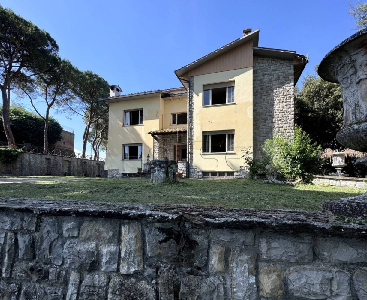 7 bedrooms Apartment in Citerna, Italy No. 151872