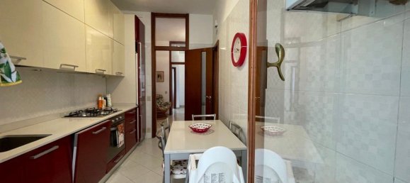 Квартира с 4 комнатами в Алассио, Италия № 143155 6