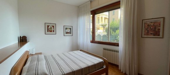 Квартира с 4 комнатами в Алассио, Италия № 143155 8