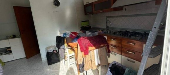 مستودع في Casavatore, Italy 350متر مربع رقم 274698 10