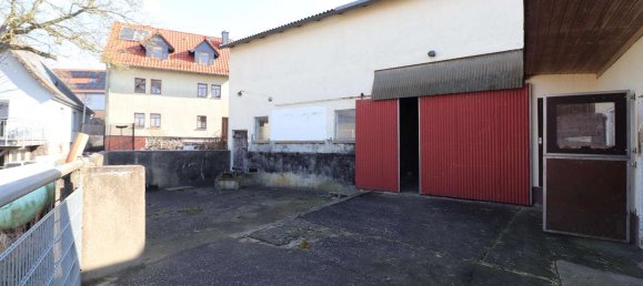 8-salle Châteaux à Grunberg, Germany No. 2968 29