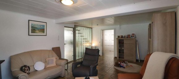 8-salle Châteaux à Grunberg, Germany No. 2968 16