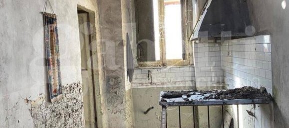 4 rooms Apartment in Isola del Liri, Italy No. 140967 10