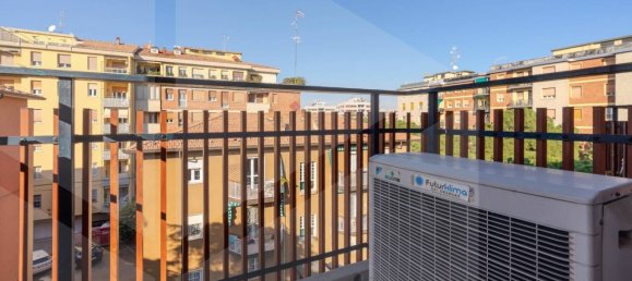 3غرفة شقة في Casalecchio di Reno, Italy رقم 19070 37