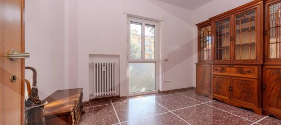 3غرفة شقة في Casalecchio di Reno, Italy رقم 19070 22