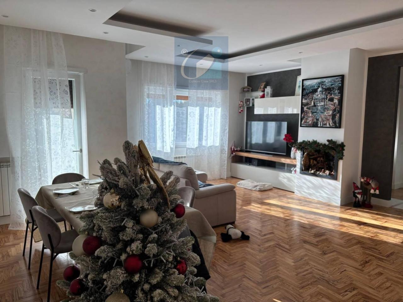 4 rooms Apartment in Rome, Italy No. 29671