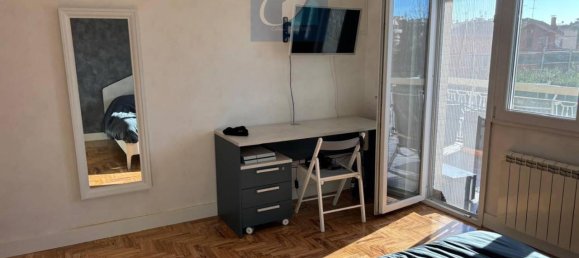 4 rooms Apartment in Rome, Italy No. 29671 12