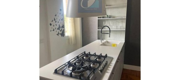 4 rooms Apartment in Rome, Italy No. 29671 8