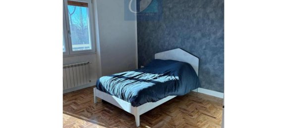 4 rooms Apartment in Rome, Italy No. 29671 13