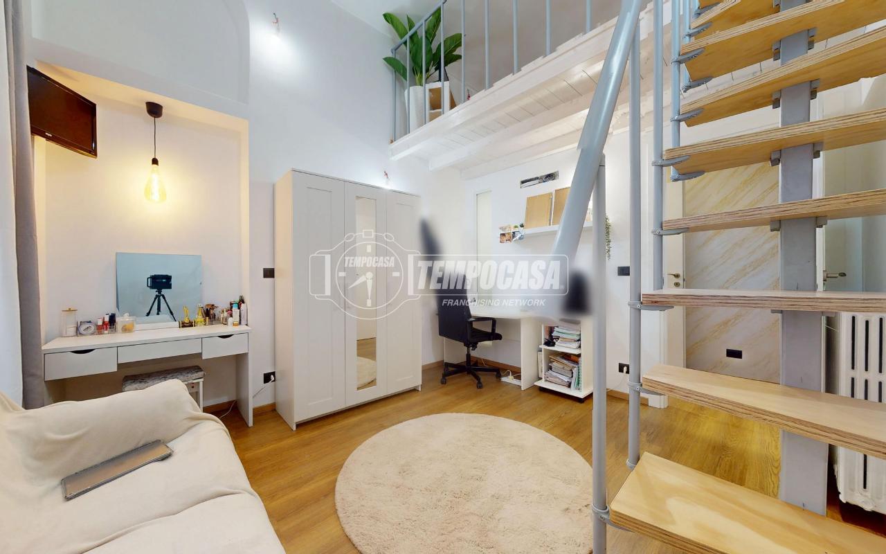 4غرفة شقة في Turin, Italy رقم 150851