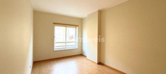 3 bedrooms Apartment in Entroncamento, Portugal No. 238407 24