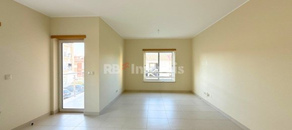 3 bedrooms Apartment in Entroncamento, Portugal No. 238407 13