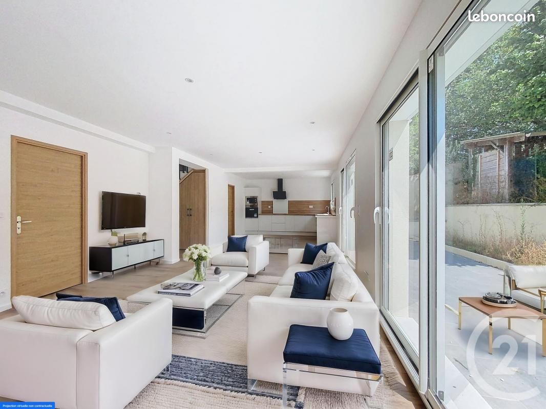 Casa T4 em La Ferte-Saint-Aubin, France N.º 83677