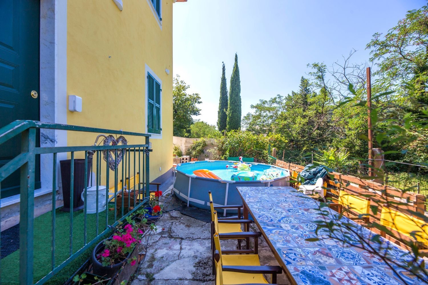 5 bedrooms Villa in Genoa, Italy No. 397735