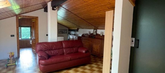 5 rooms Villa in Montano Lucino, Italy No. 79979 8