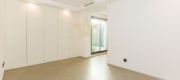 Villa de 5 dormitorios en Quarteira, Portugal No. 130787 18