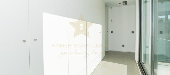 Villa de 5 dormitorios en Quarteira, Portugal No. 130787 27