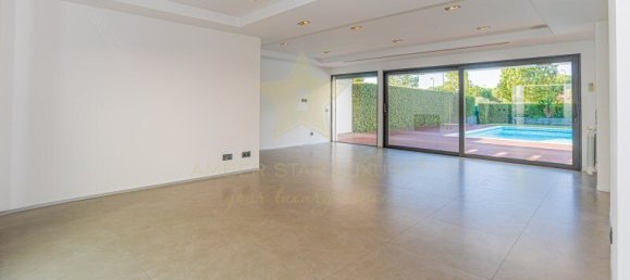 Villa de 5 dormitorios en Quarteira, Portugal No. 130787 10