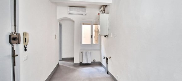 3 rooms Apartment in Florence, Italy No. 205524 31