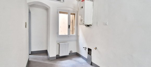 3 rooms Apartment in Florence, Italy No. 205524 33