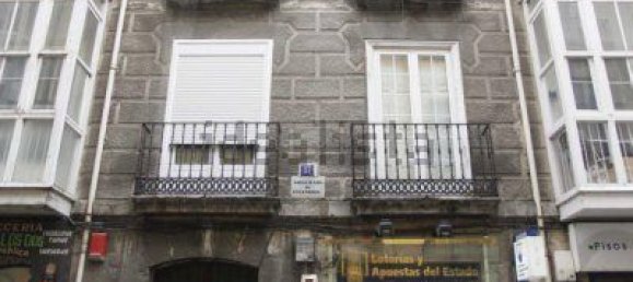 Ático de 3 dormitorios en Burgos, Spain No. 88038 2