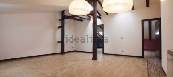 Ático de 3 dormitorios en Burgos, Spain No. 88038 4